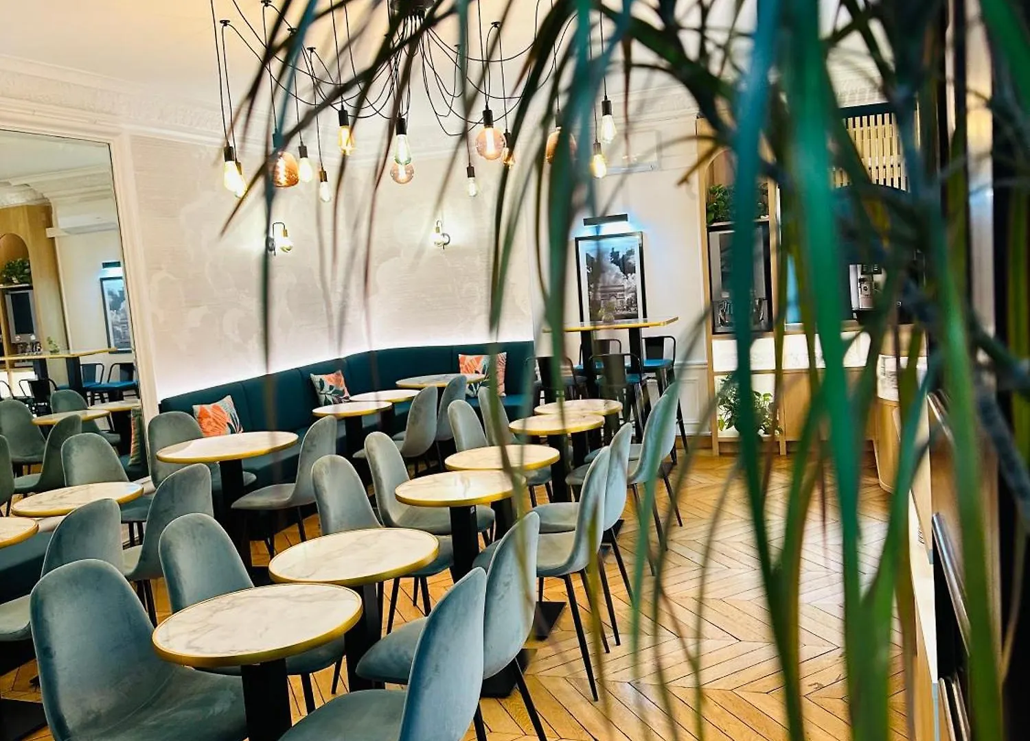 Oceanic - Grands Magasins Hotel Paris